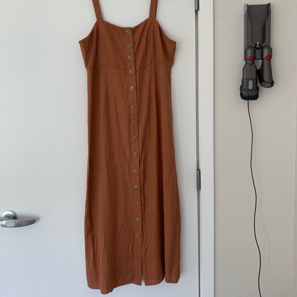 Rust Button Front Dress - Picture 2 of 4